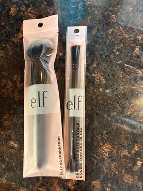 E.l.f. Makeup Brushes - Black Buffing Foundation & Dual Nose Contour Set